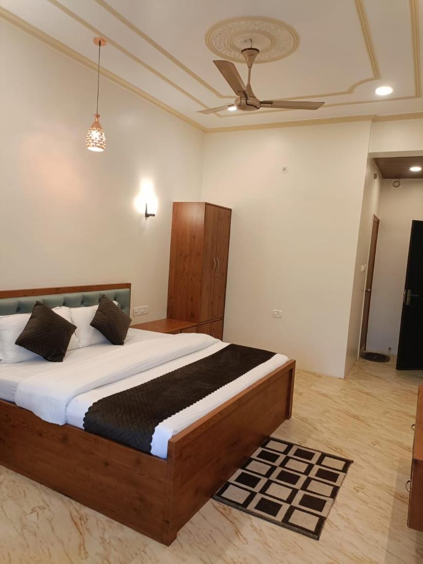 Guest house Happy Paying Varanasi
